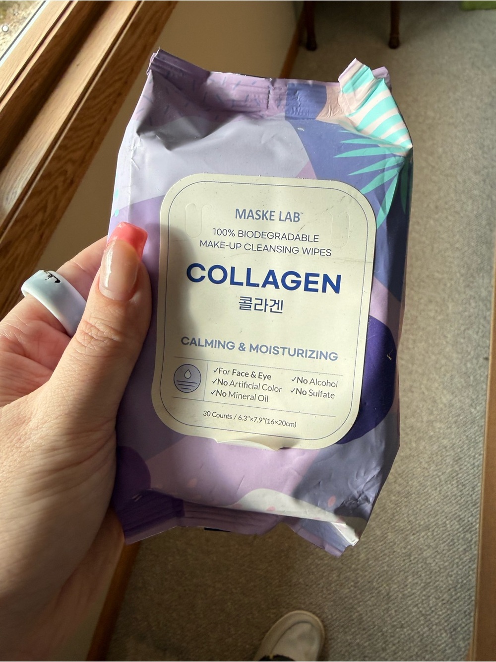 Others Follow Purple Collagen Calming & Moisturizing Makeup Cleansing Wipes